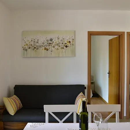 Banko Apartment *